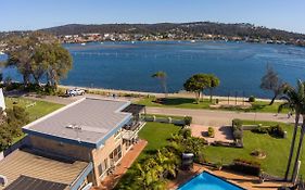 Lakeside Holiday Apartments Merimbula